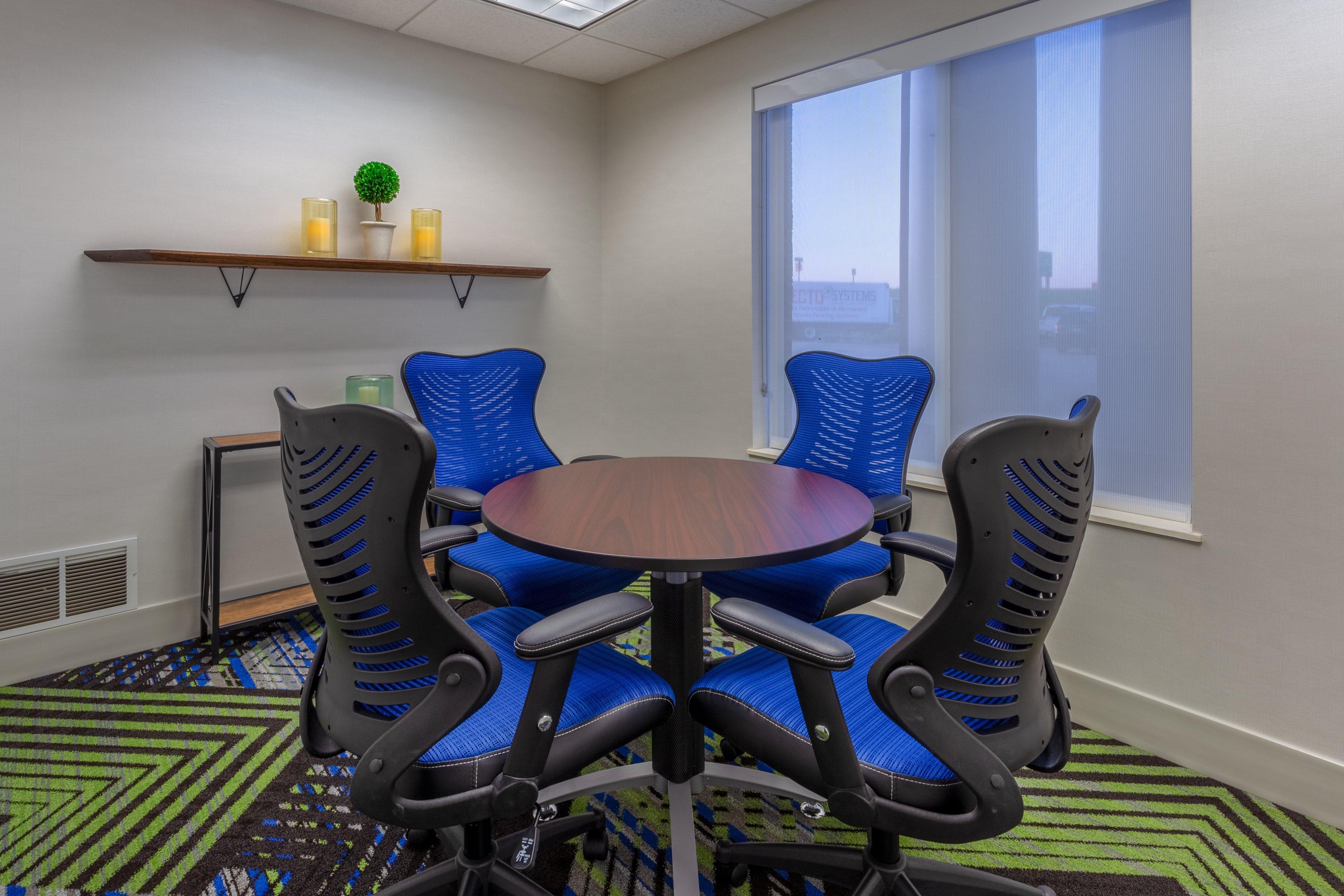 Holiday Inn Express & Suites Vandalia By Ihg Extérieur photo
