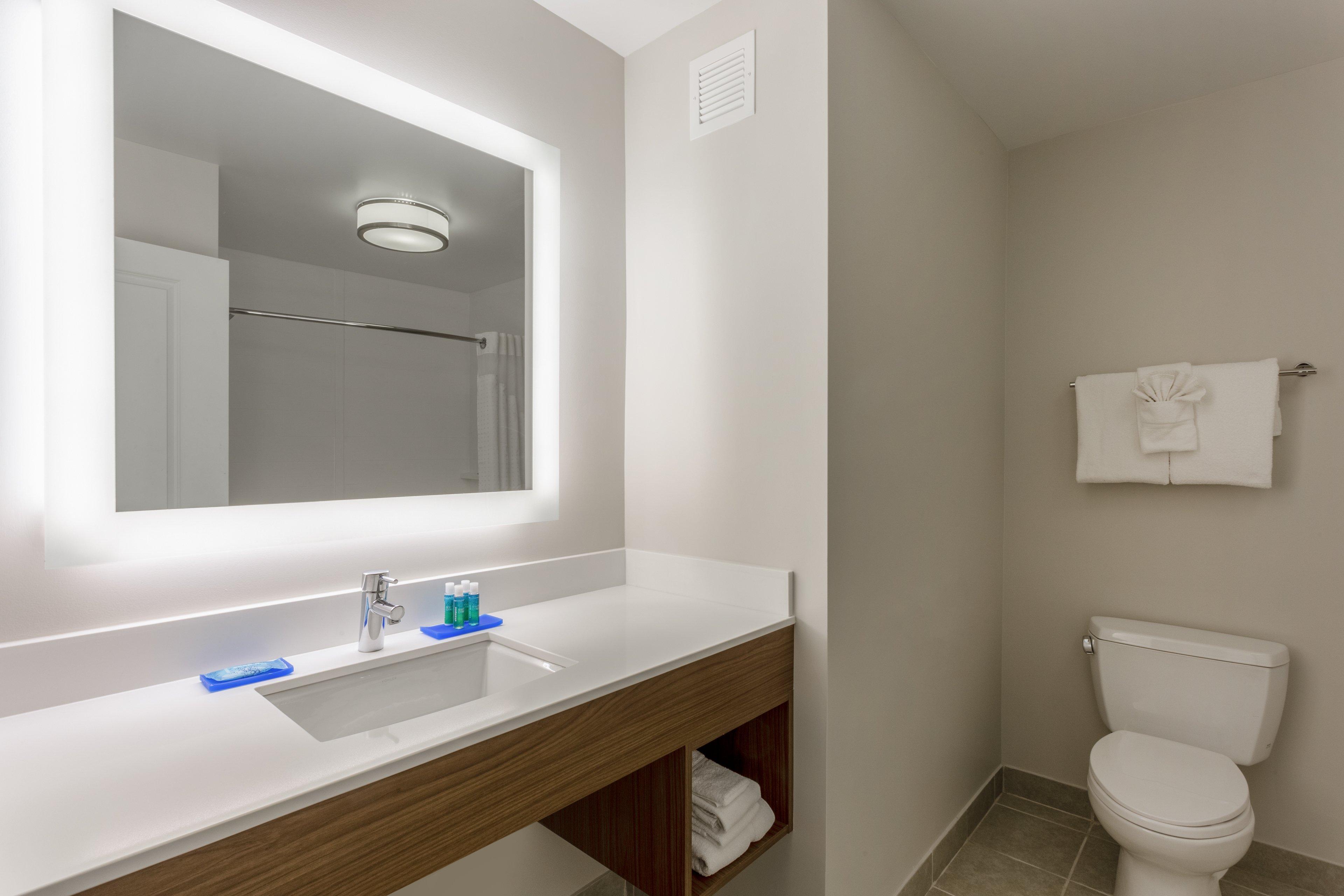 Holiday Inn Express & Suites Vandalia By Ihg Extérieur photo